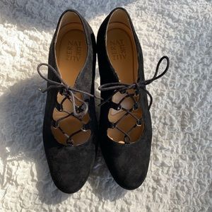 Naturalizer Shoes - NWOT Naturalizer Heel Naturalizer Shoes - NWOT Naturalizer Heel